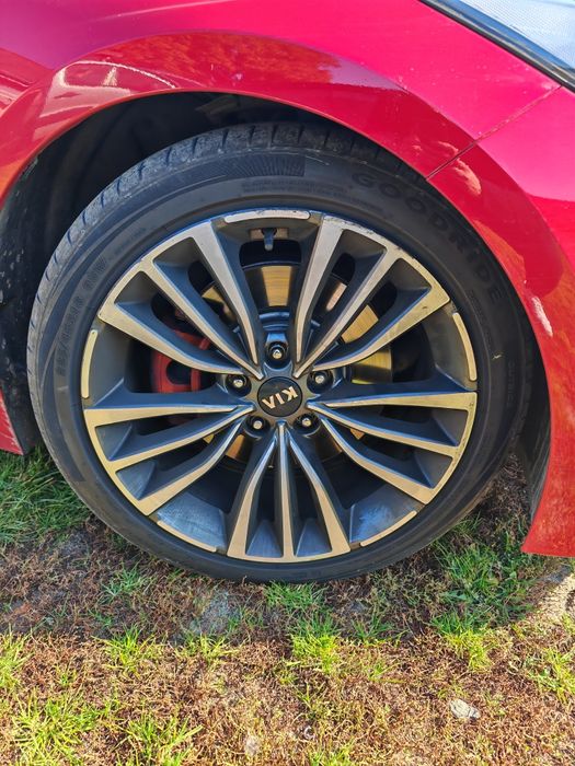 Sprzedam Felgi KIA plus Opony