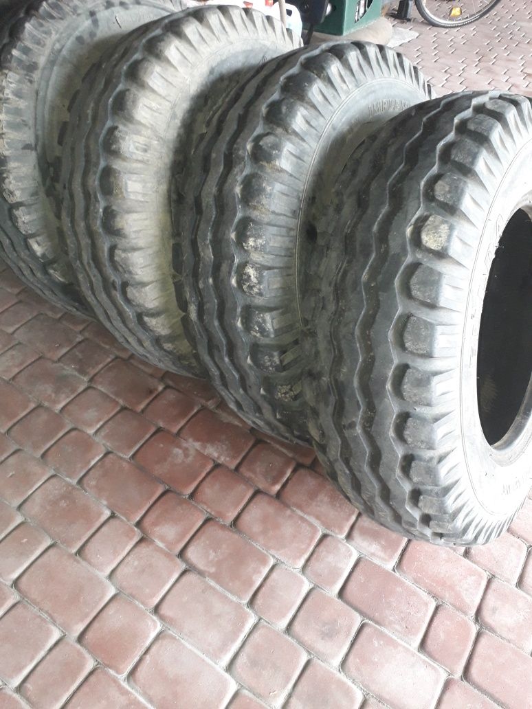 Opony rolnicze 10.5/80 R18 4szt Fulda