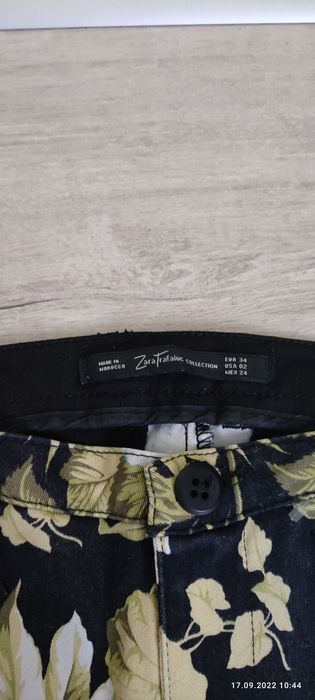 Spodnie w kwiaty ZARA r.34