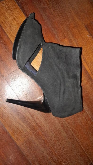 Sapatos Mango salto agulha plataforma preto