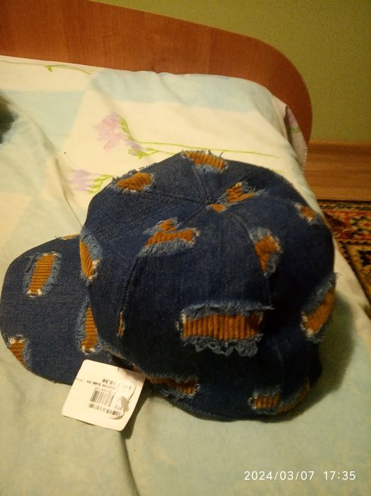 Утеплена джинсова кепка (Італія) Нове !