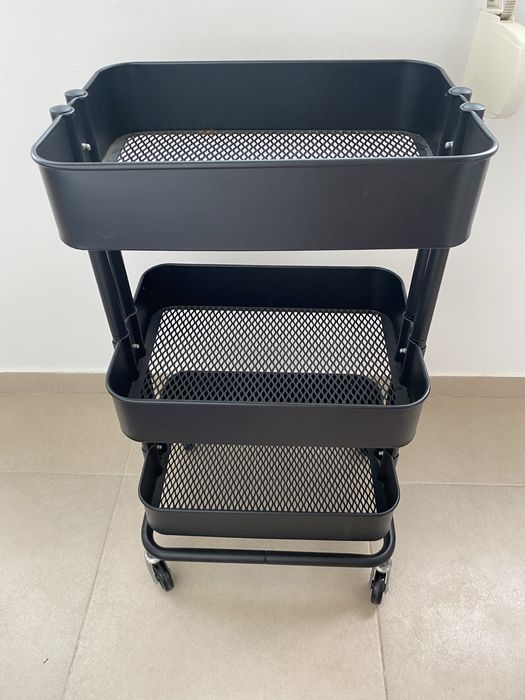 Carrinho preto IKEA