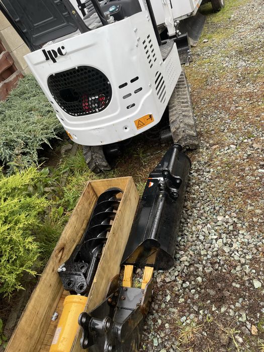 Mini koparka 1000kg Brutto