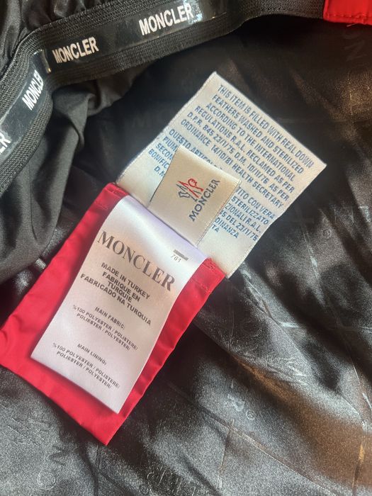 Moncler kurtka zimowa