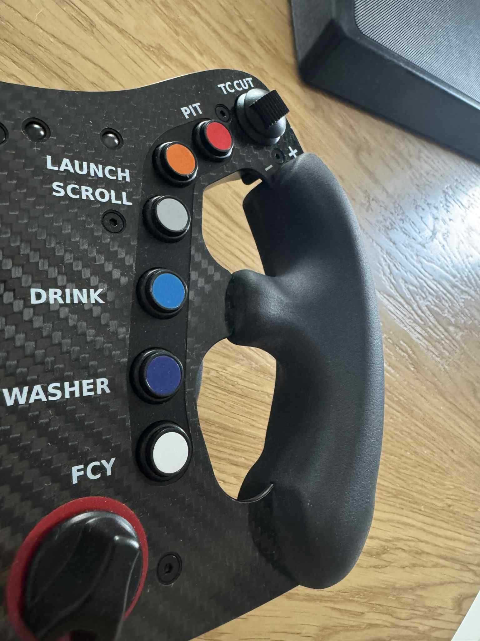 Kierownica Thrustmaster Ferrari T300 Alcantara-Edition