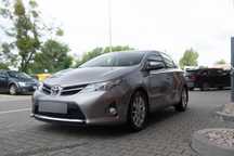 Toyota Auris Toyota Auris 2014 salon Polska
