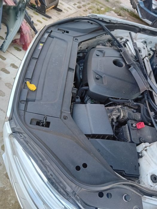 Pas przedni volvo xc90  2.0 t6