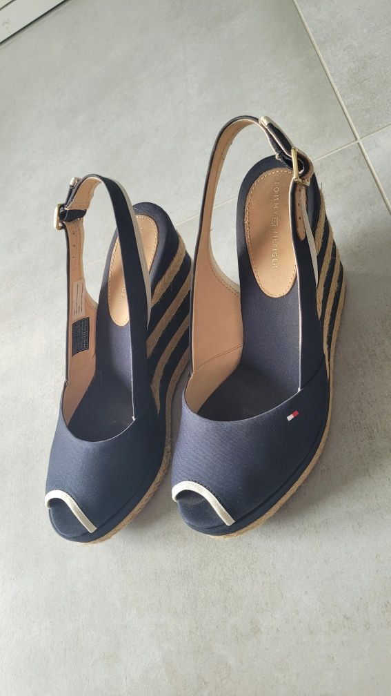 Tommy Hilfiger espadryle koturna sandały