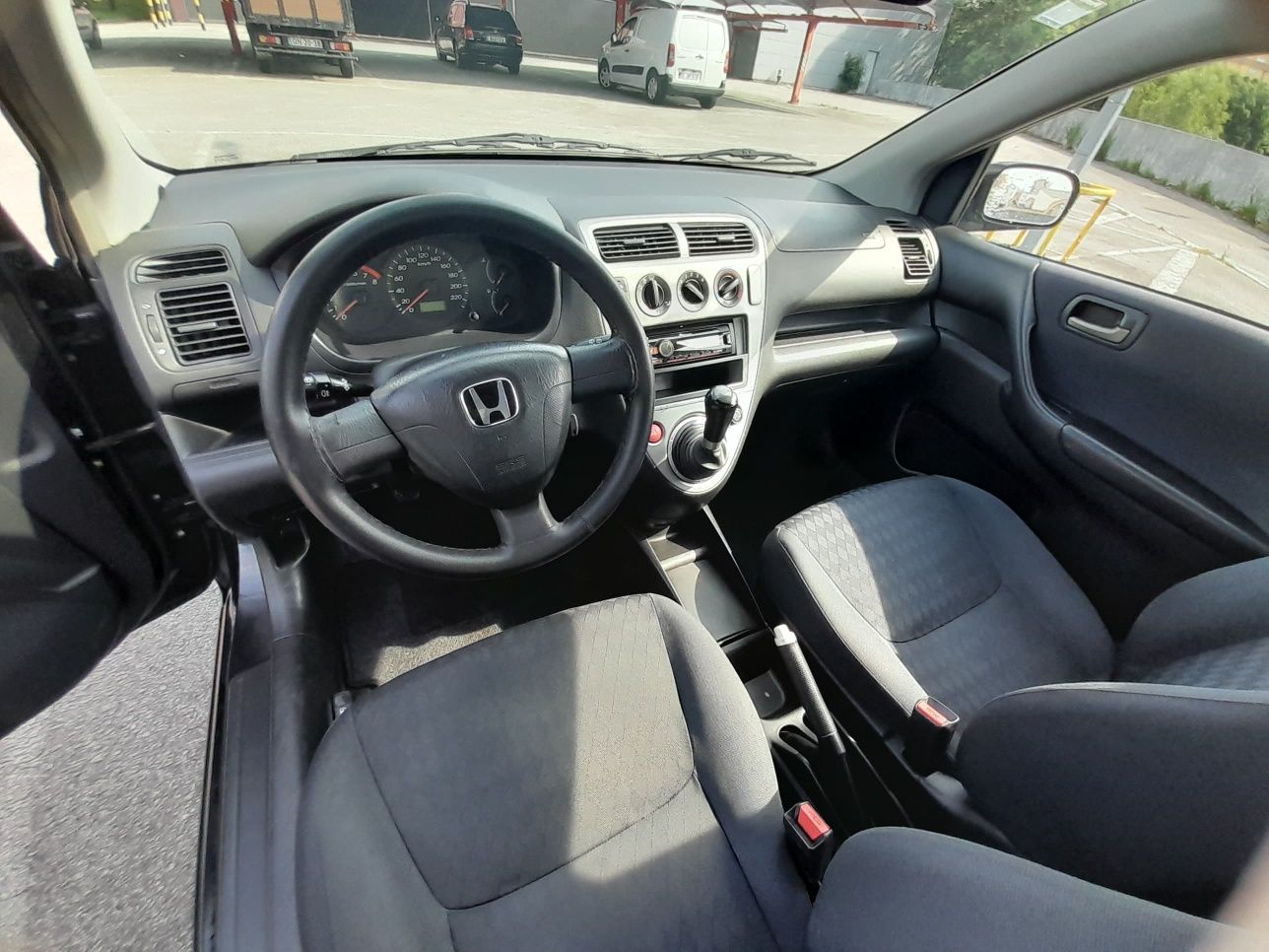 Honda Civic 2003 1.4 90cv - Fiável, económico e muito estimado