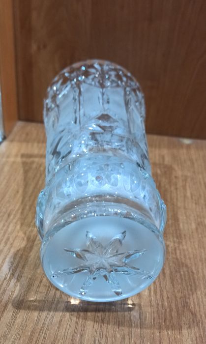 Кришталева ваза, висота 20 см