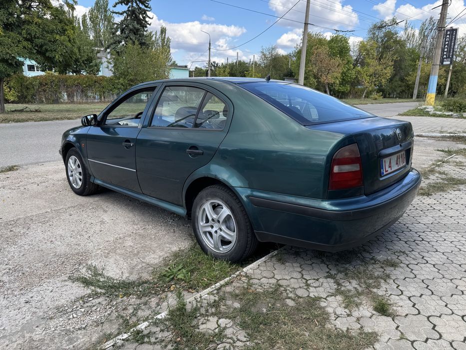 Skoda Octavia 1.6 газ4 бляха