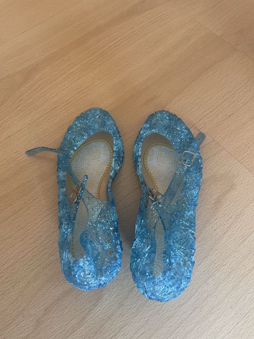 Sapatos de princesa n 33