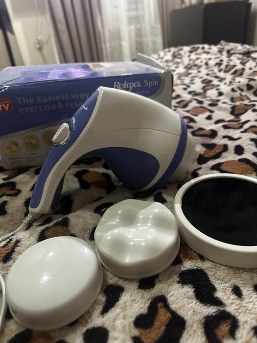 Продам масажер для тіла ніг і рук