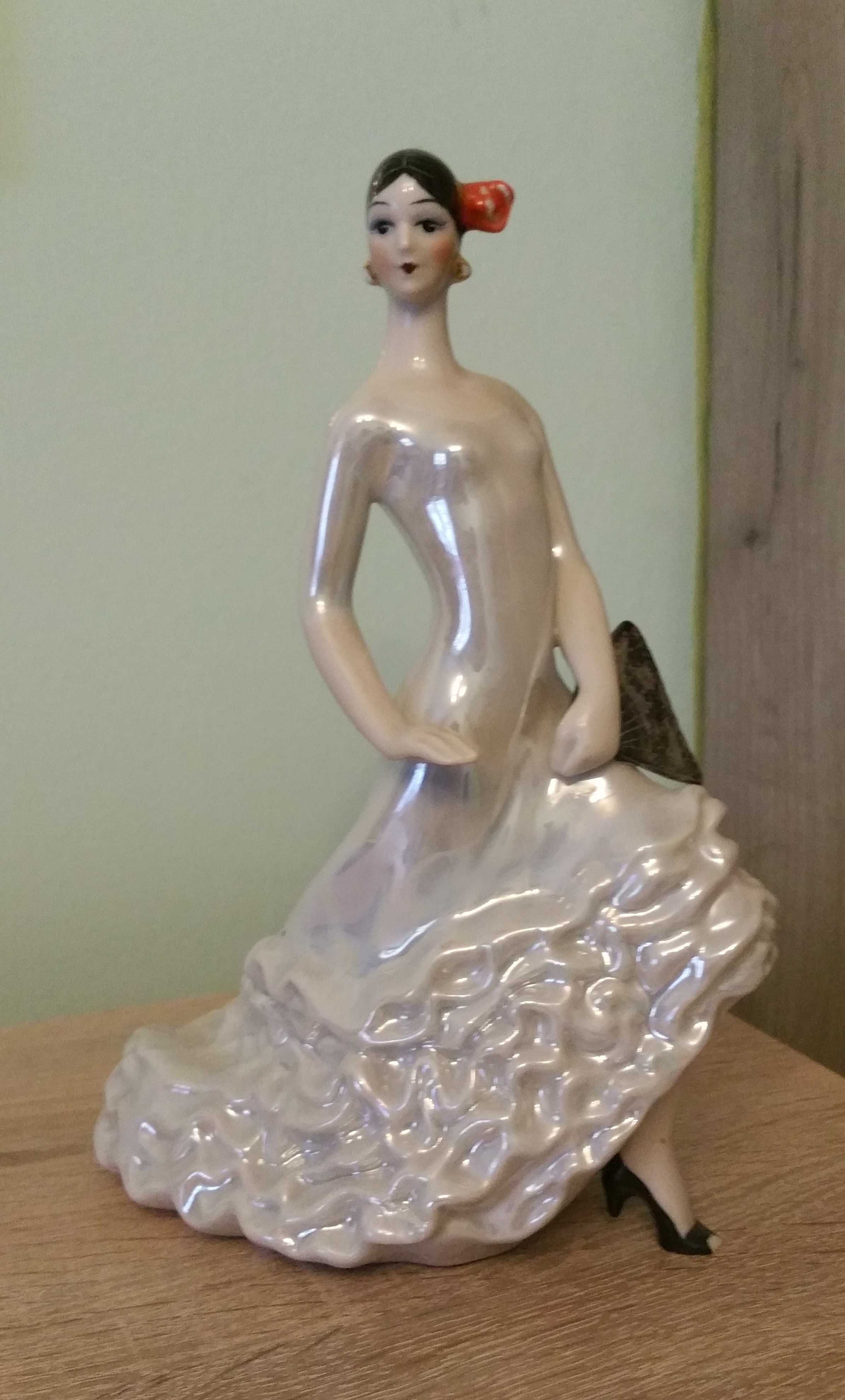 Ballerina Carmen z wachlarzem, figurka porcelana, KEKHZ Kijów Ukraina