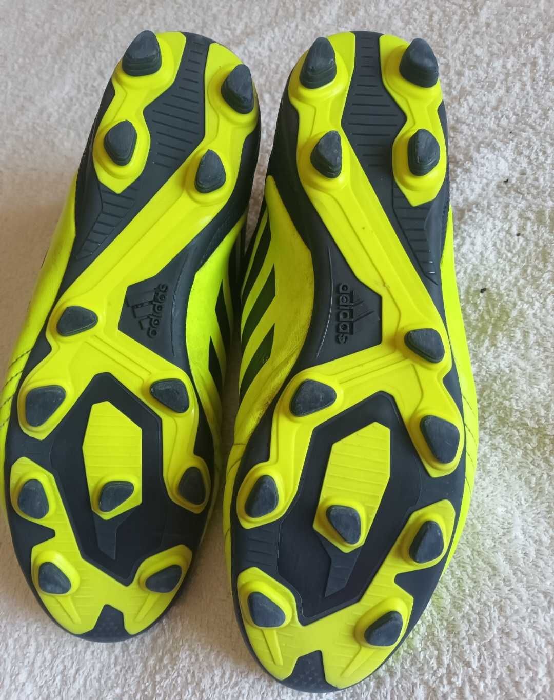 Chuteiras Adidas