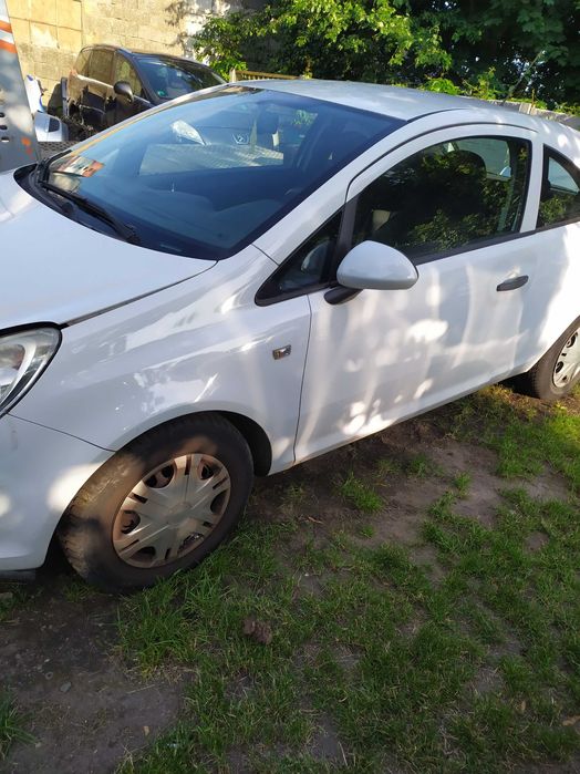 Opel Corsa D przód kompletny Y474