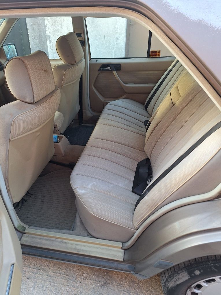 Mercedes w124 E 200 gasolina