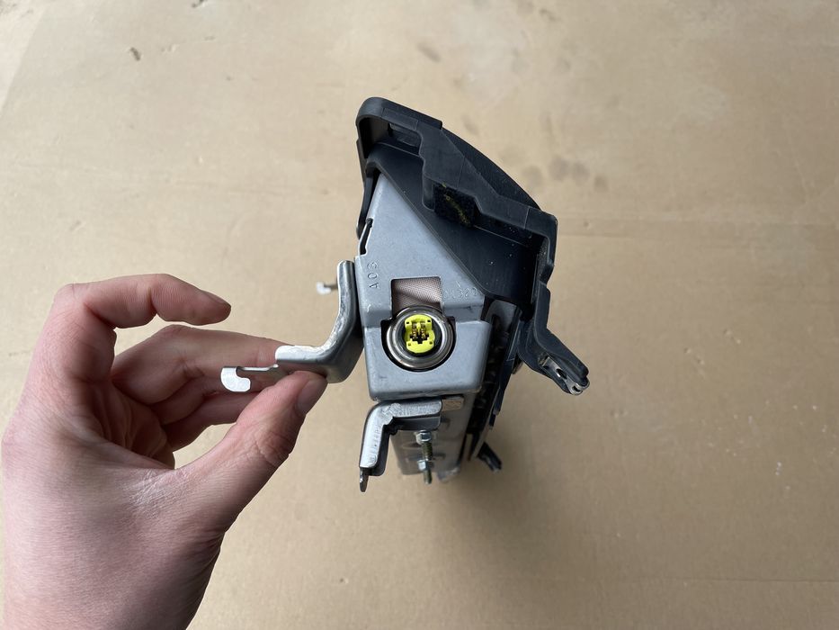 Подушка в коліна Lexus NX 2015-2021р Колени АИРБЕГ