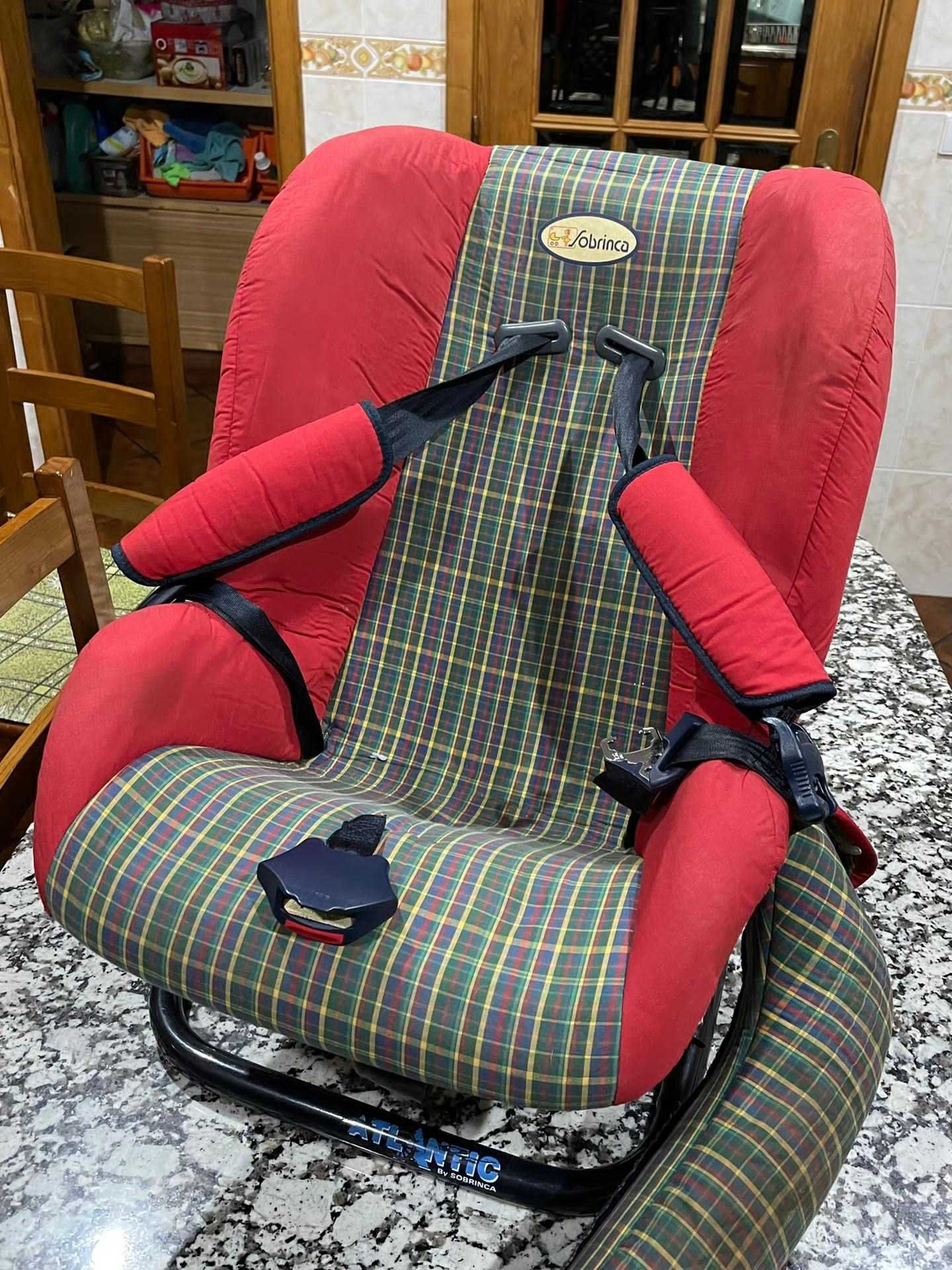 Cadeira de bebé para carro auto