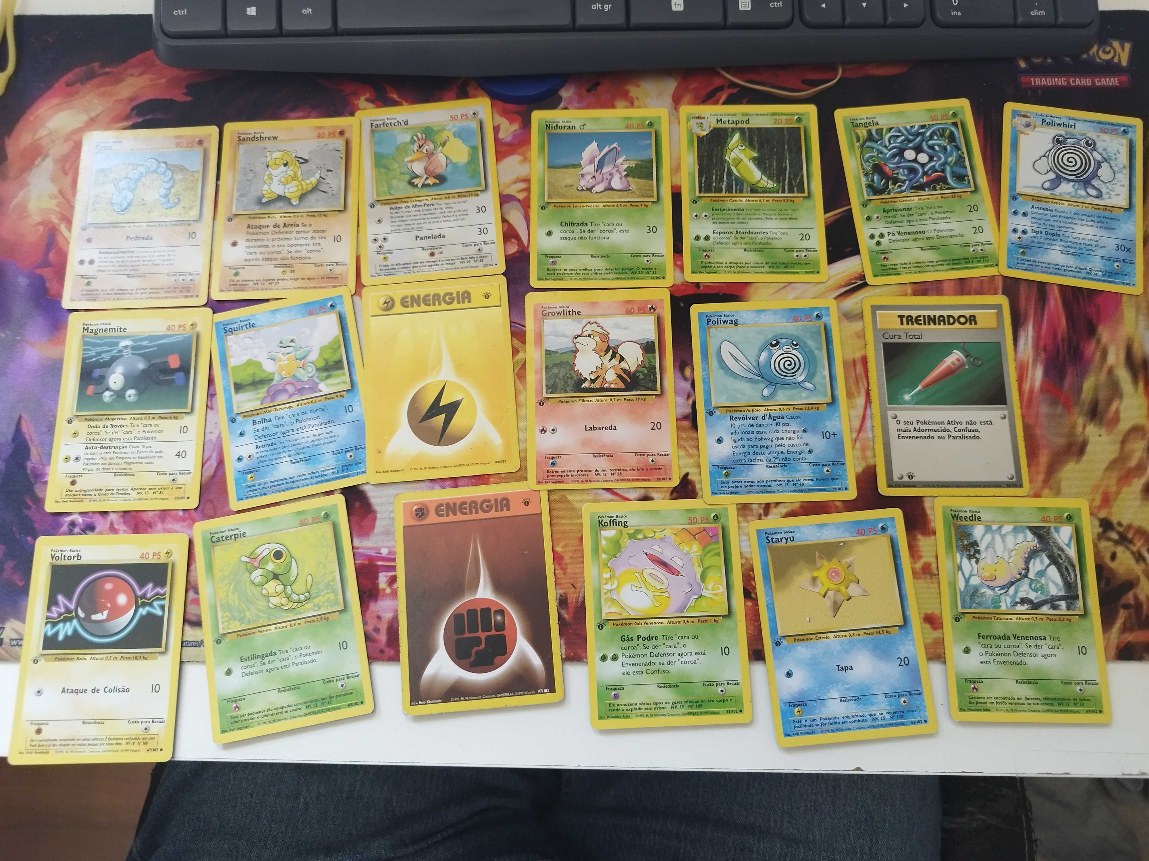 Conjunto cartas Pokémon Base Set 1ª Edição