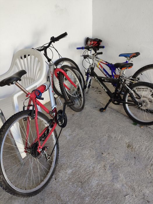 3 Bicicletas diferentes tamanhos a necessitar de algum restauro