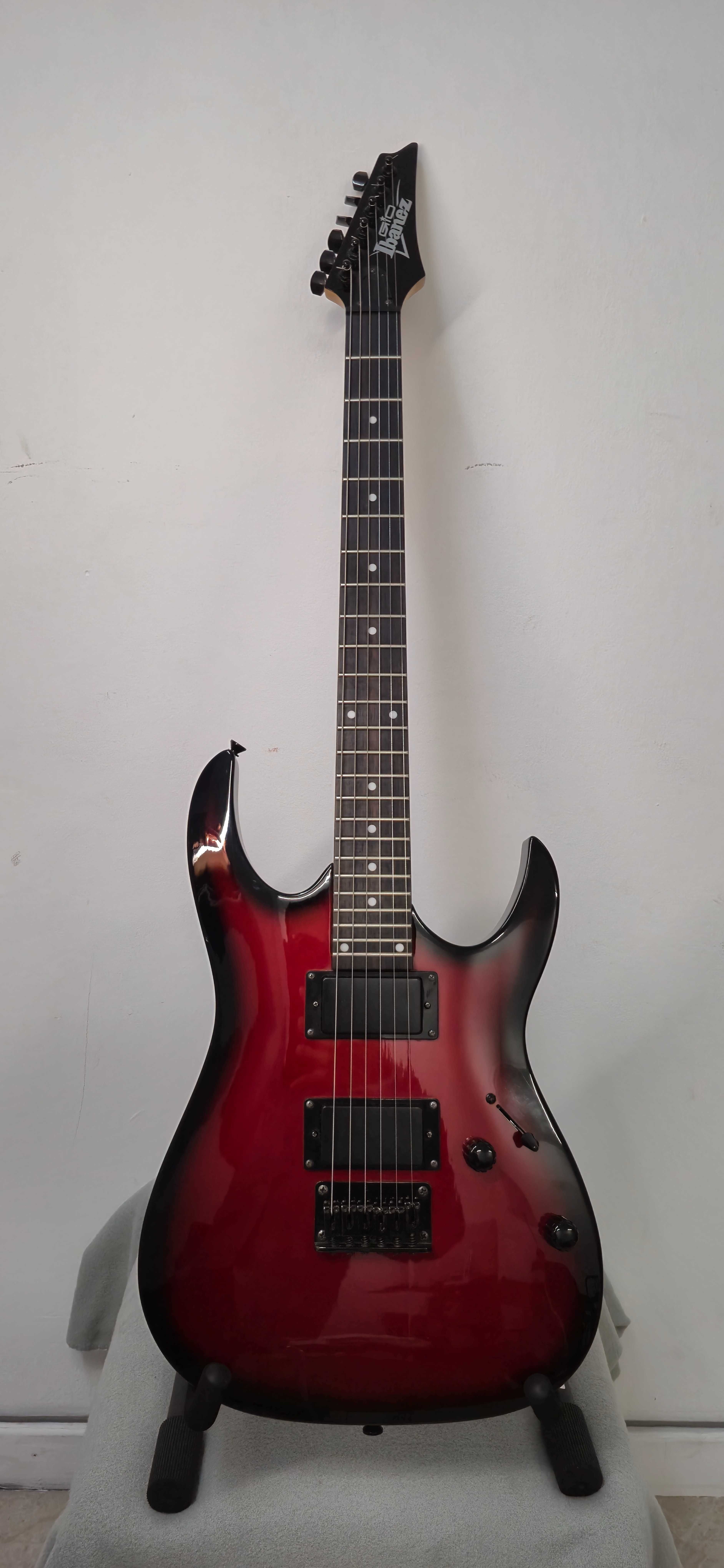 Guitarra Elétrica Ibanez GIO