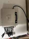 Hoymiles Mikroinwerter 1,8kw 3fazy 6 paneli