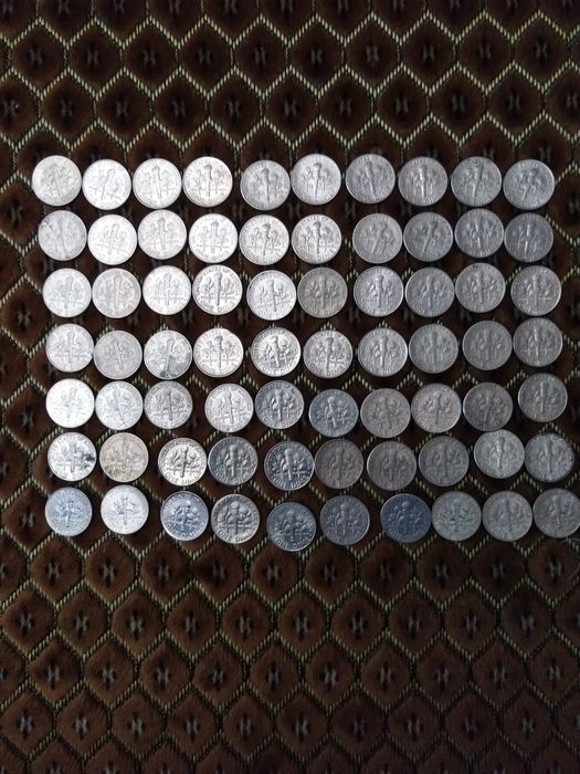 Коллекция монет One dime.За весь лот 1580 грн.Из 70 монет.