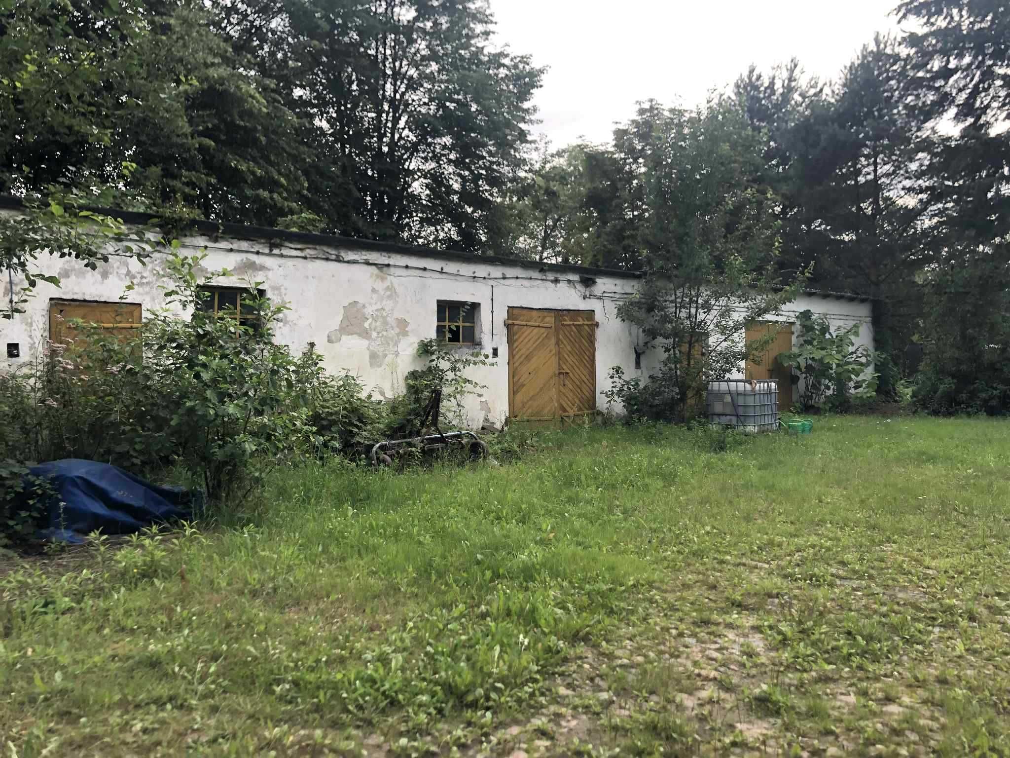 Dom wolnostojący z dużą działką i stawami