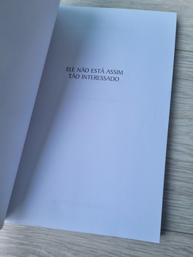 Livro "Ele não está assim tão interessado"