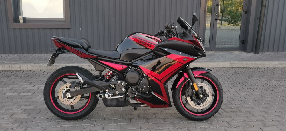 Продам Yamaha Fz6r