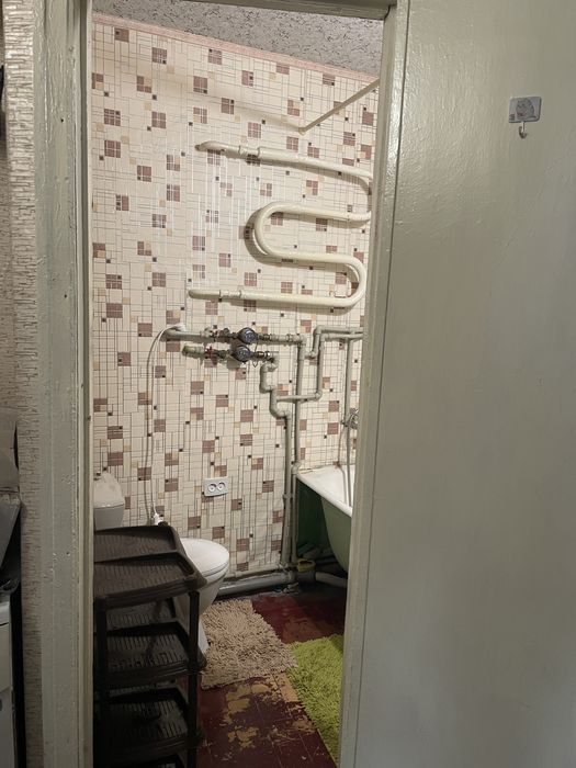 Продам 1к квартиру по В.Стуса 57