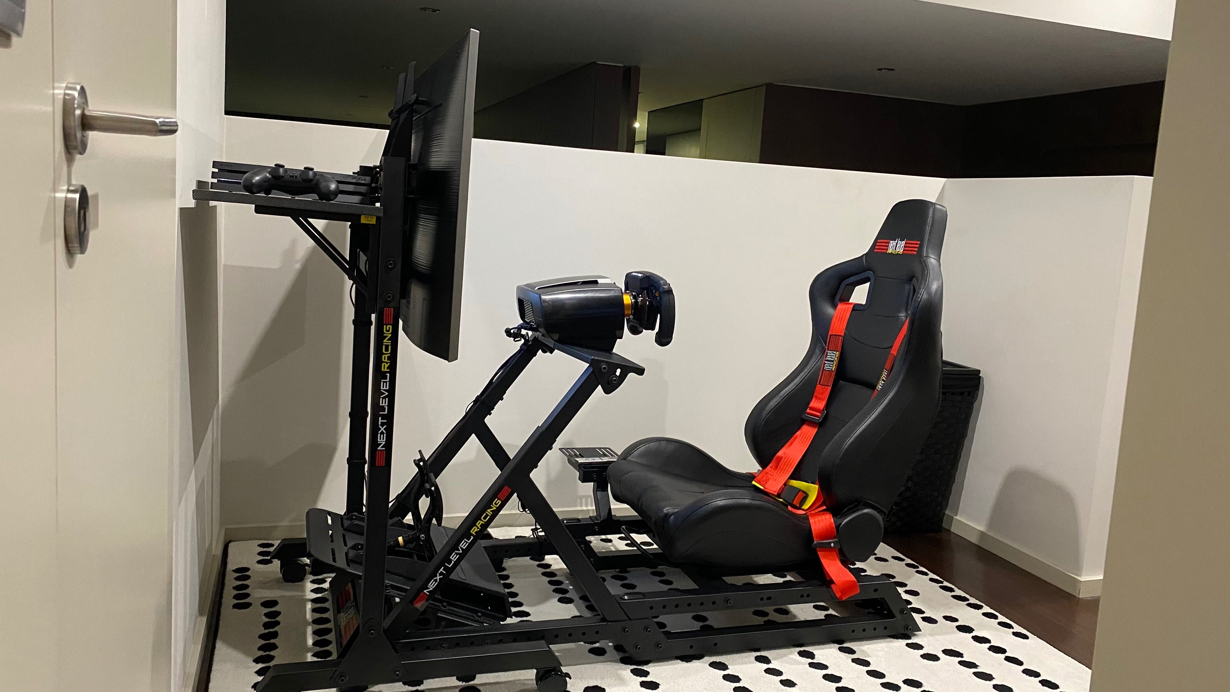 COCKPIT: NLR + Fanatec + Astro