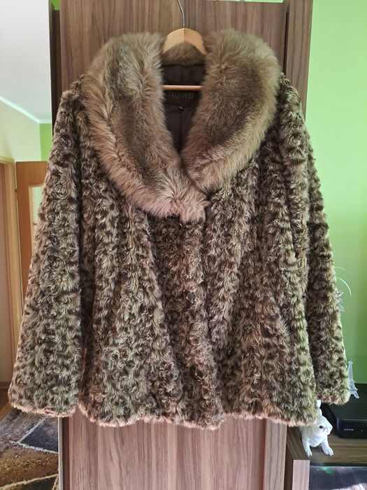Sztuczne markowe futerko damskie YASHIMEI. RozmiarXXL.