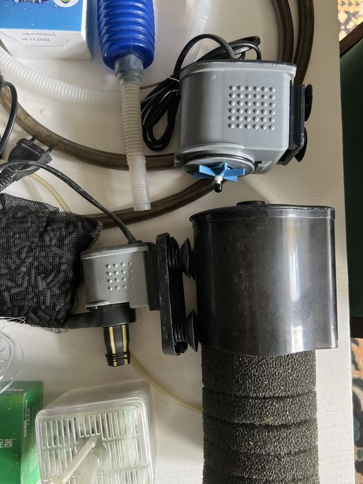 Сифони, фільтри та різні приспособи для акваріума