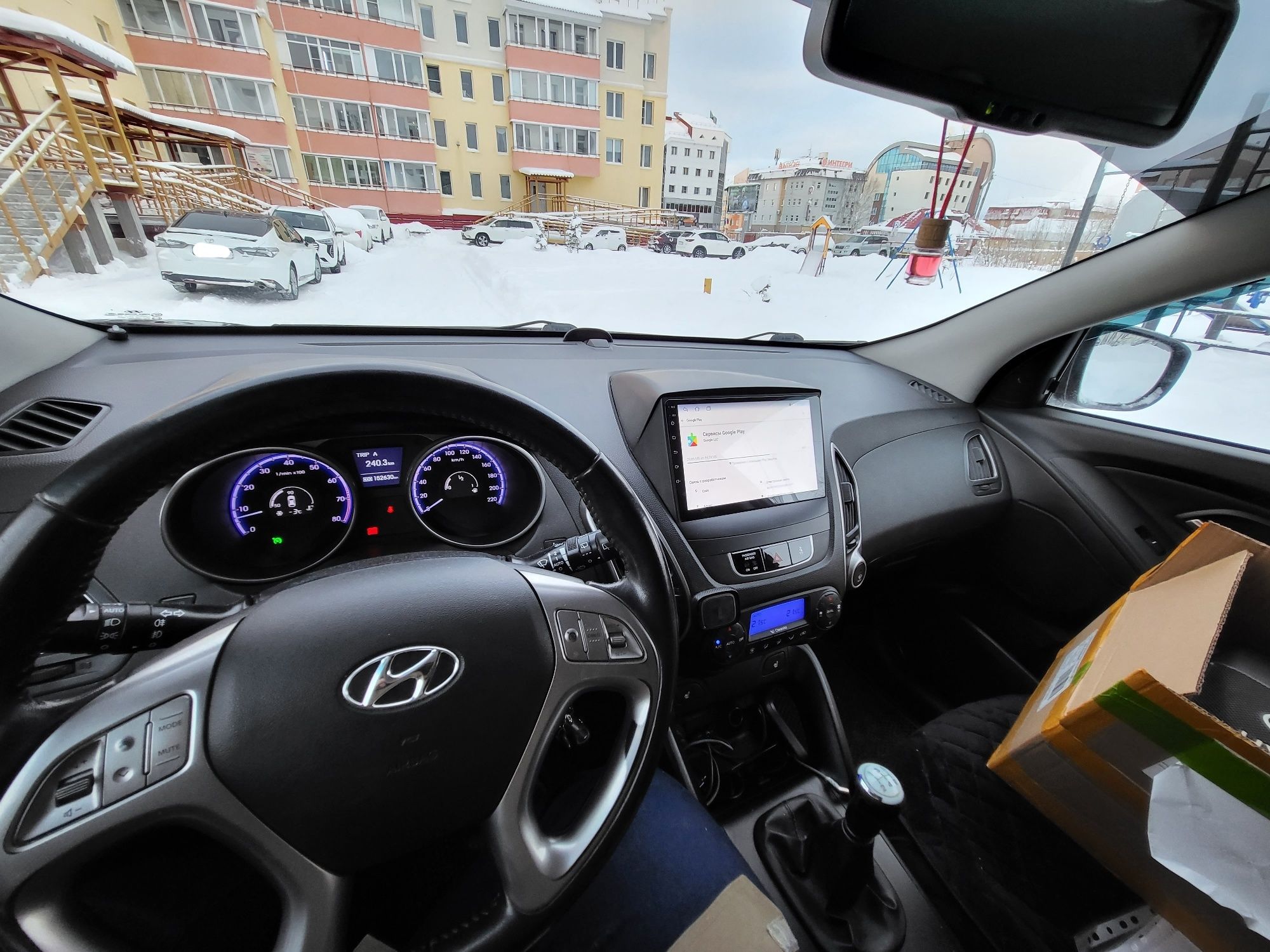 Автомагнитола Hyundai Tucson 2 Android, gps, bluetooth, usb

Экран сен