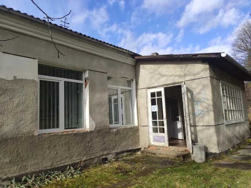 Ветлікарня, 834,8 кв. м, c-ще Путила, вул. Українська, 19