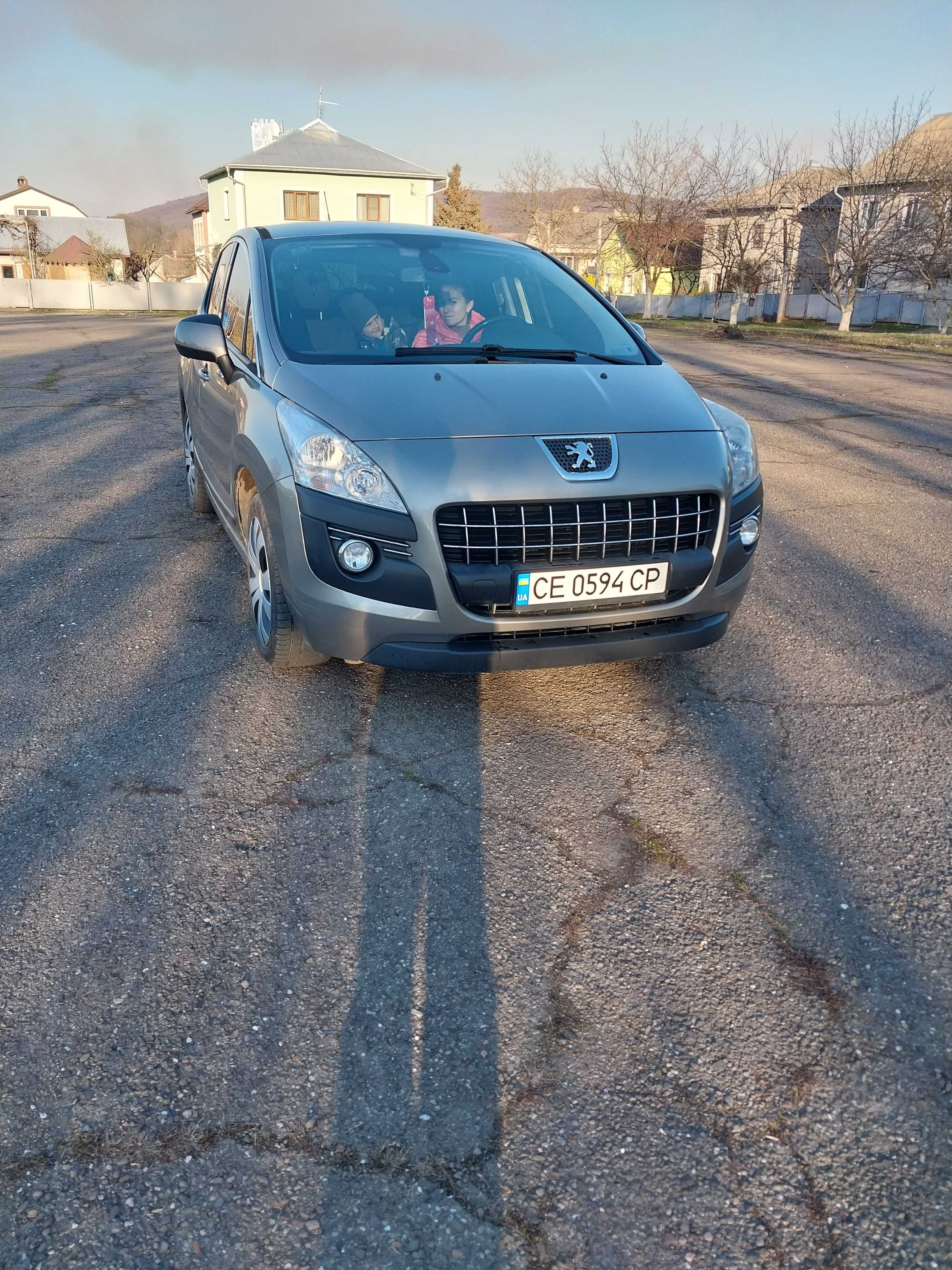 Автомобіль Peugeot 3008