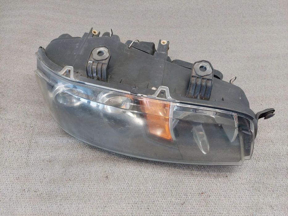 Ótica / farol direita FIAT Punto (188_)