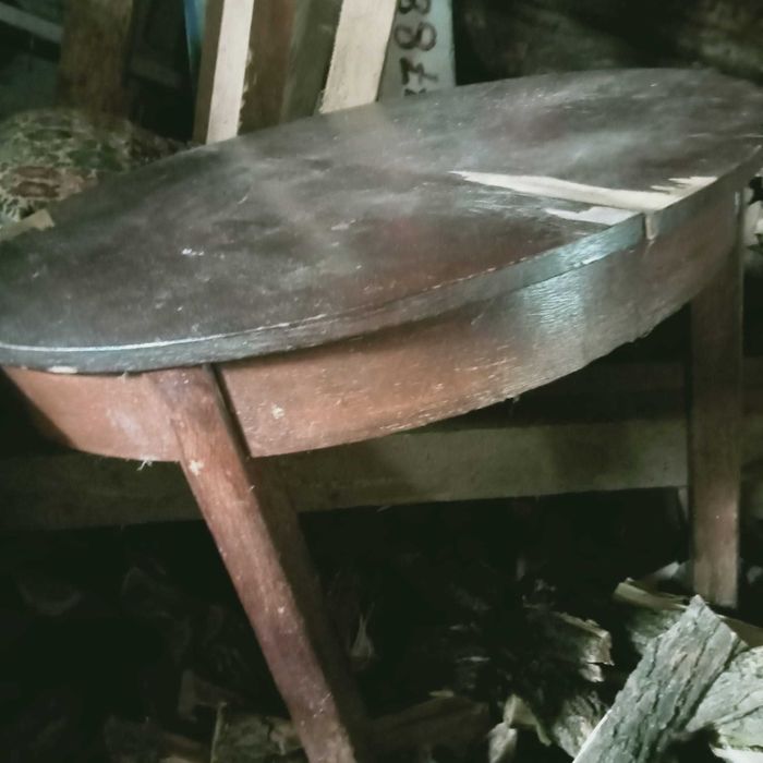 Stary stół okrągły. 2 sztuki