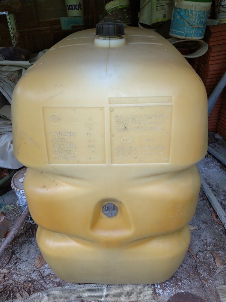 Depósito de gasol 1000L