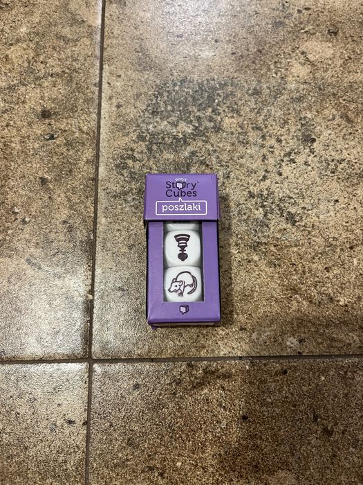 Story Cudes Poszlaki