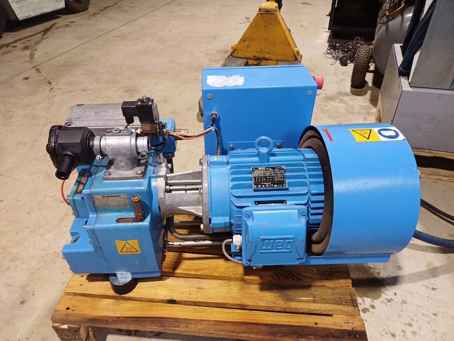 Kompresor śrubowy BOGE 4 kw