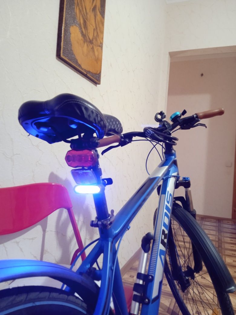 Велосипедний ліхтарик задній 120lumen