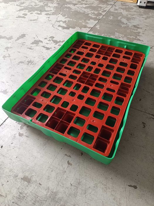 Paletes/Bacias/Tinas de retenção para produtos químicos ou alimentares