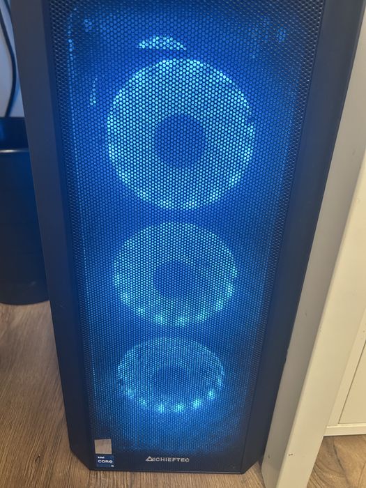 Komputer gamingowy jak nowy KOMPLET