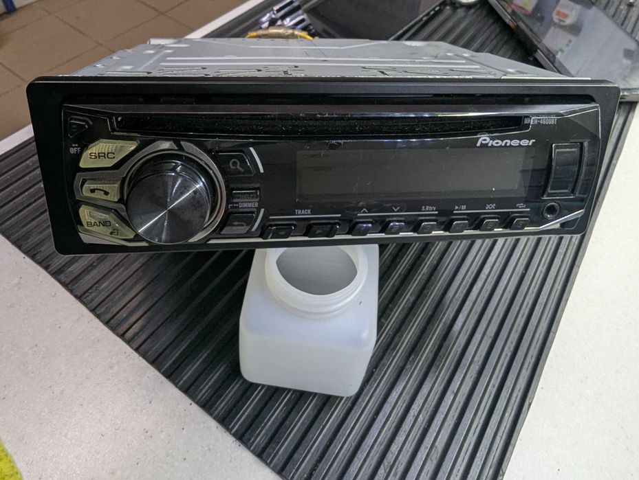 Pioneer deh-4600bt