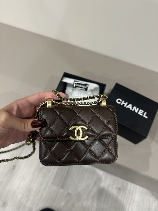 Трендова шоколадна сумка Chanel