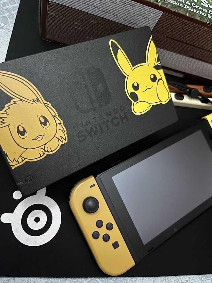 Consola Nintendo Switch Pokémon Let's Go, Pikachu! c/ Pokebola