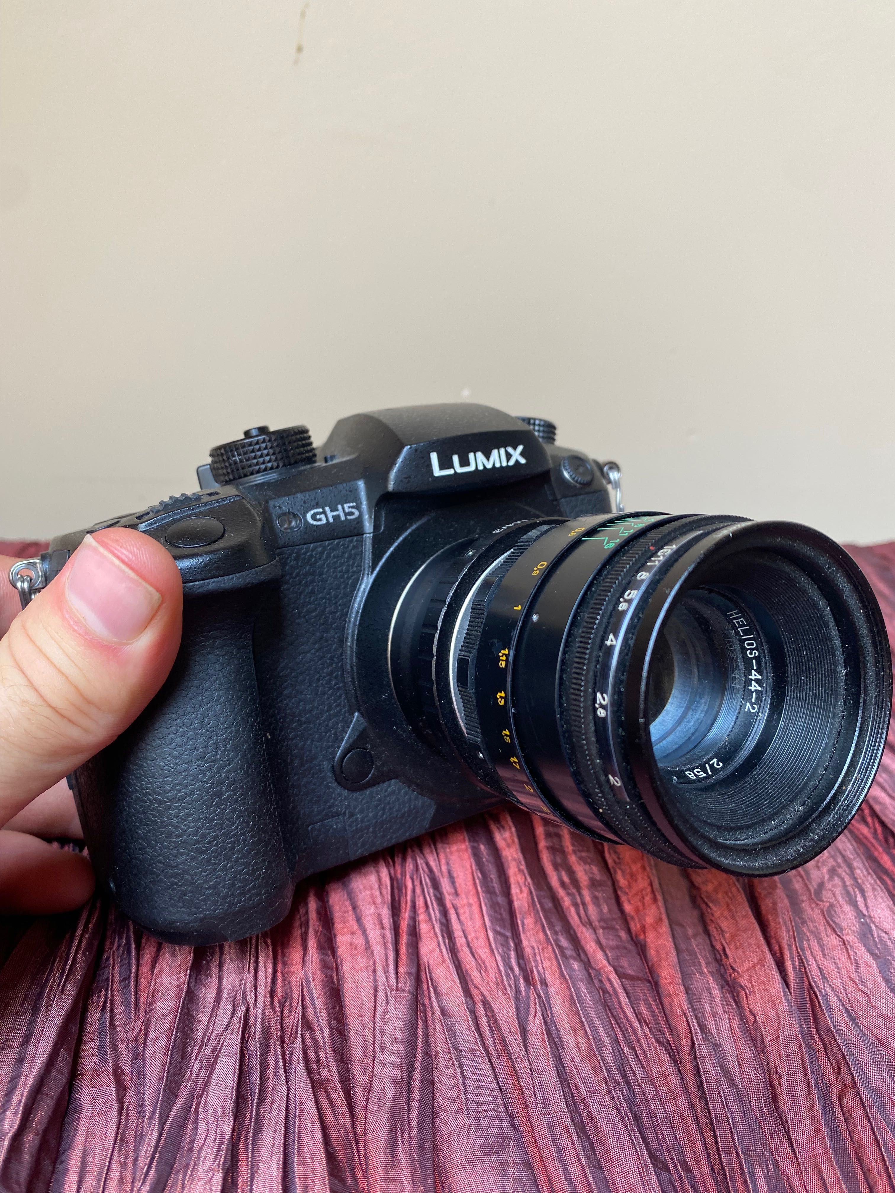 Lumix GH5 + Panasonic 2.8 f 12-35mm //// GRATISY